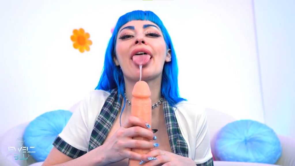 Jewelz Blu Dildo Blowjob And Tity Fuck Onlyfans Video Leaked
